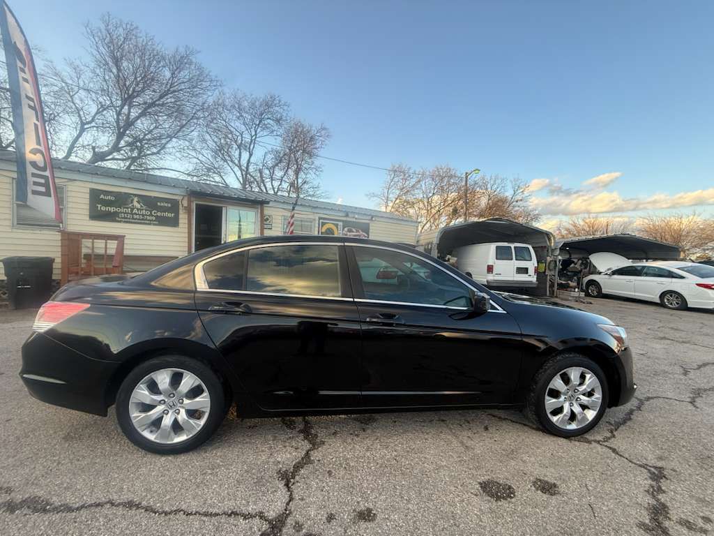 2010 Honda Accord Image 8
