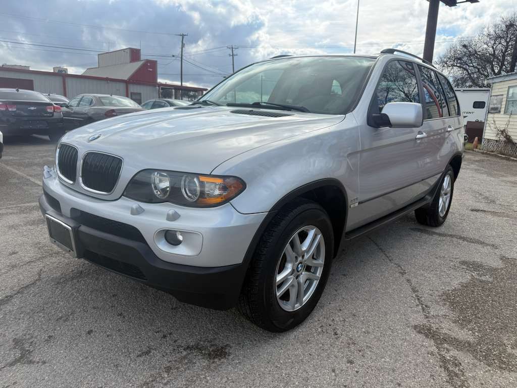 2005 BMW X5 Image 3