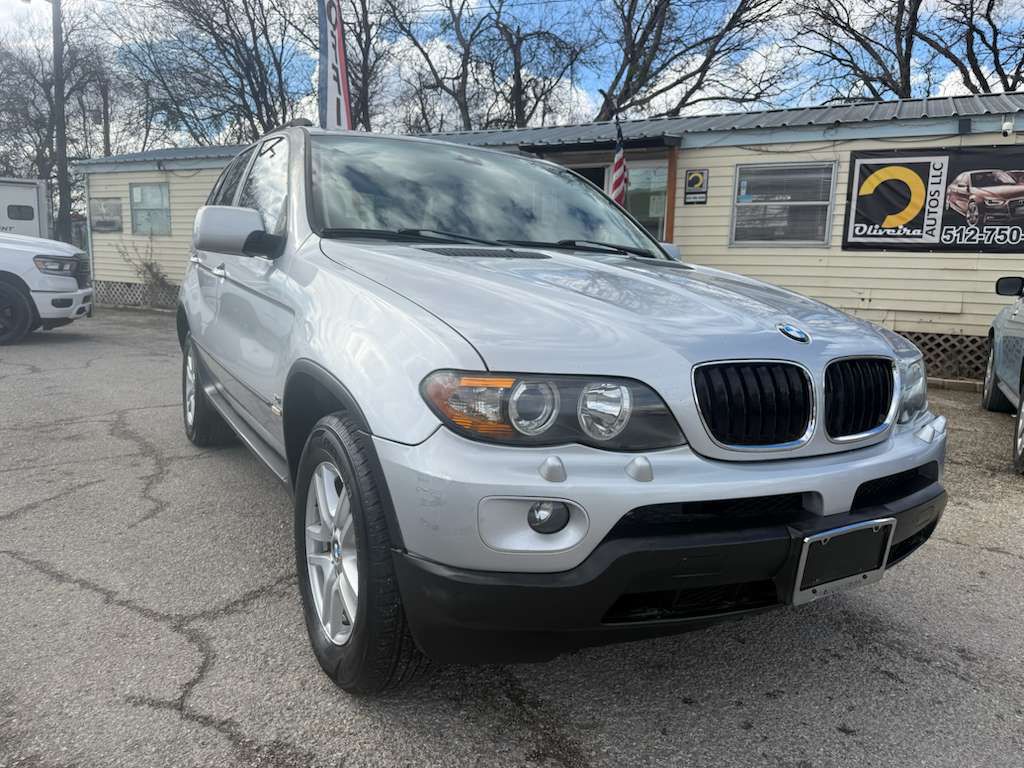 2005 BMW X5 Image 2