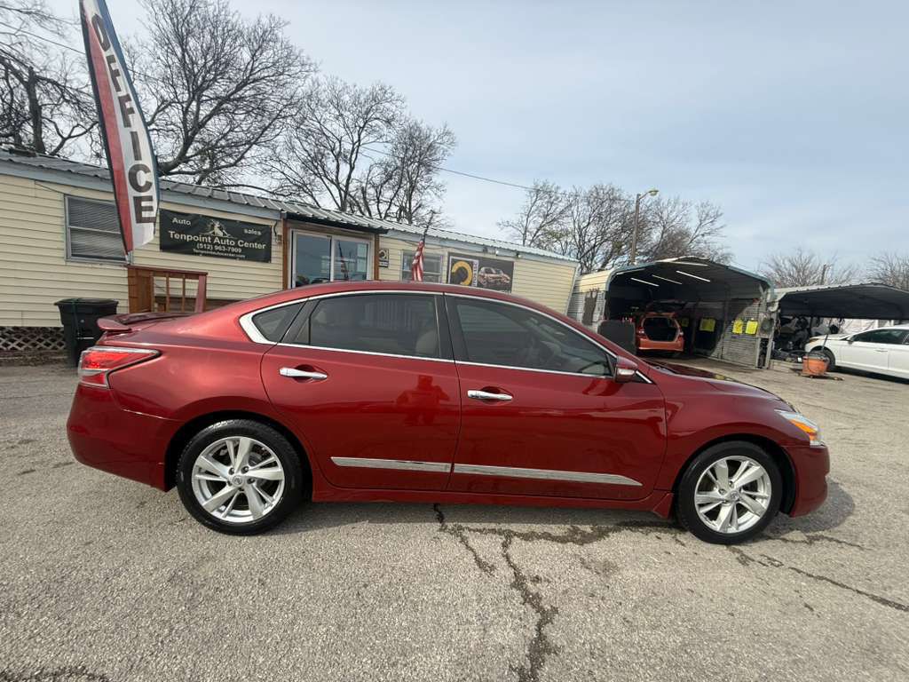 2015 Nissan Altima Image 6