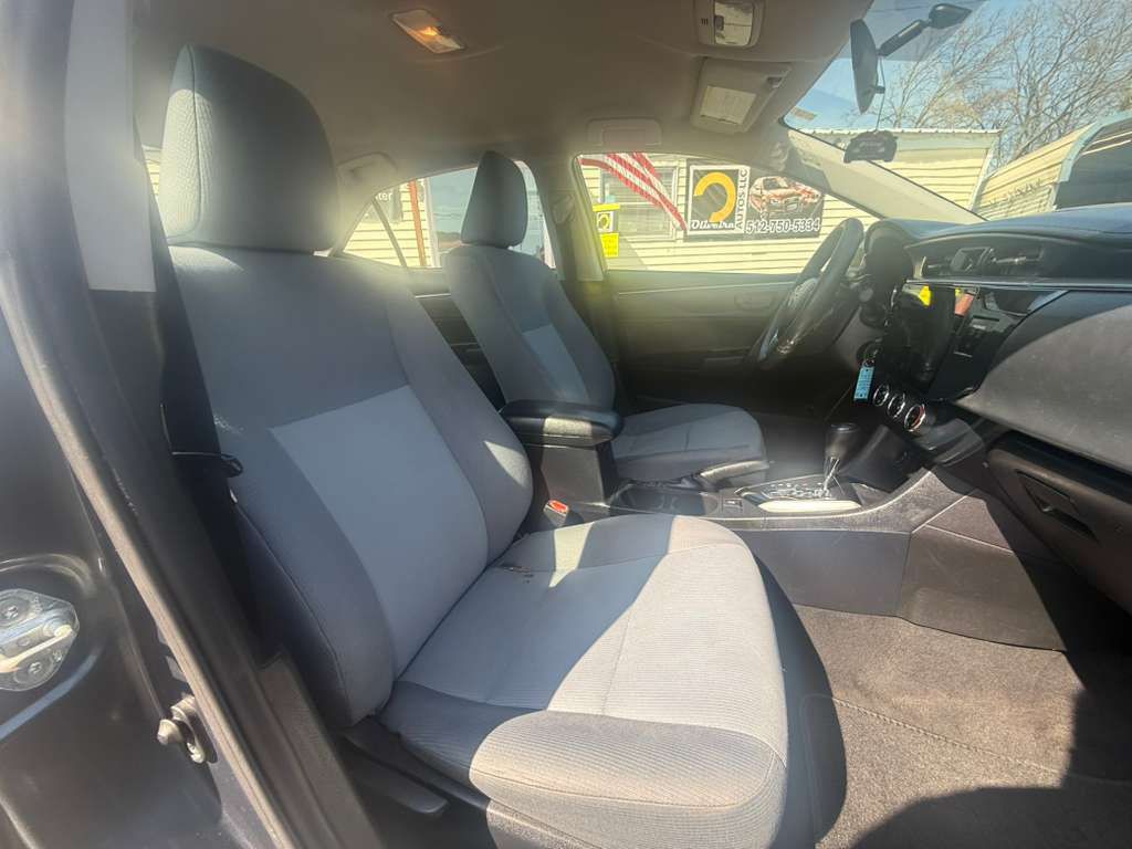 2014 Toyota Corolla Image 12