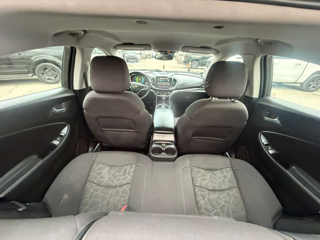 2017 Chevrolet Volt Image 12