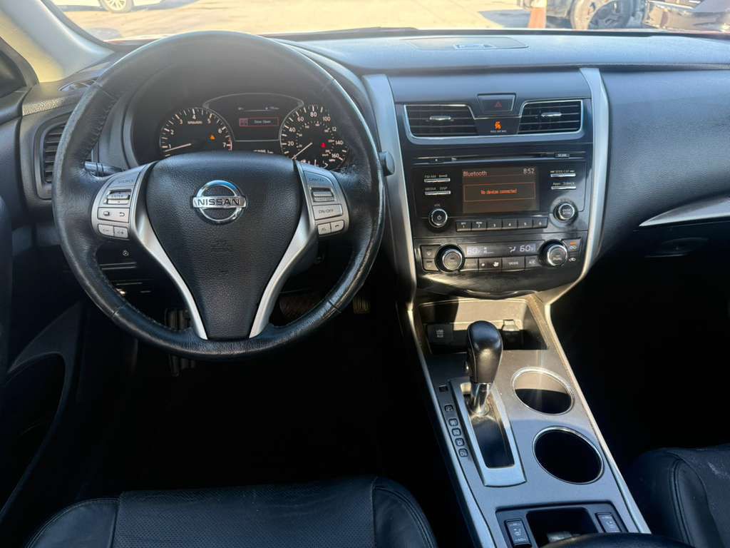 2015 Nissan Altima Image 13
