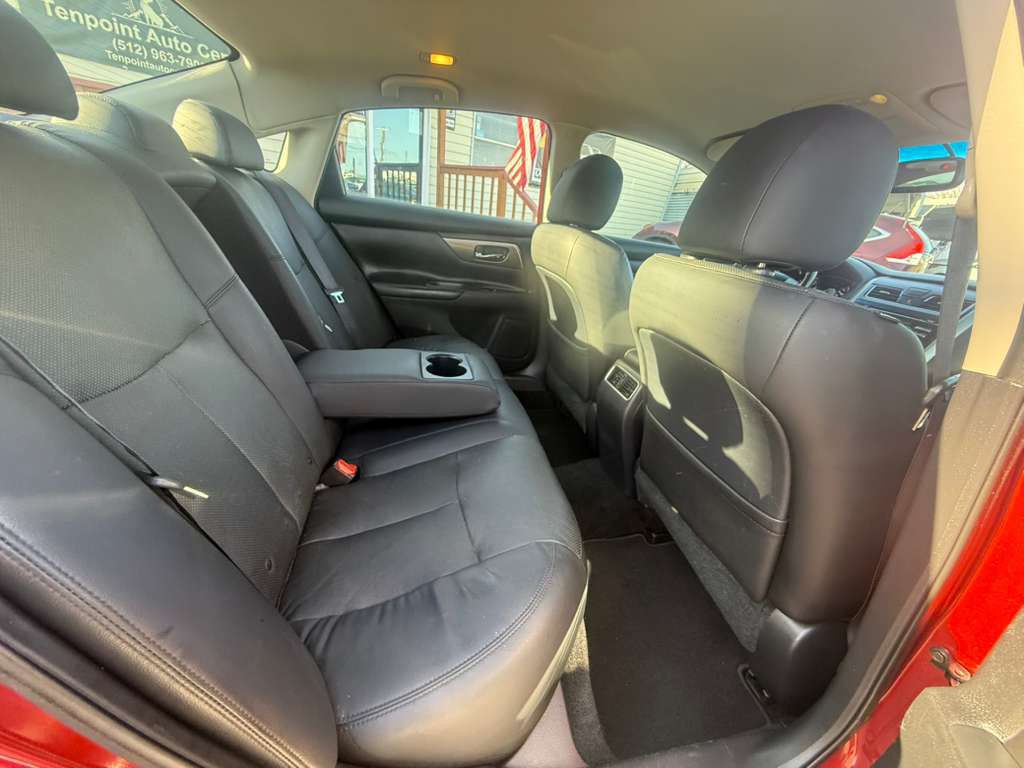 2015 Nissan Altima Image 14