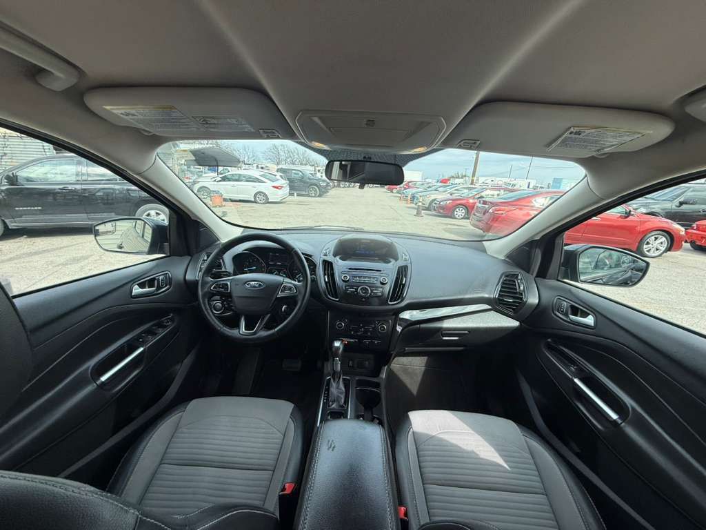 2017 Ford Escape Image 11