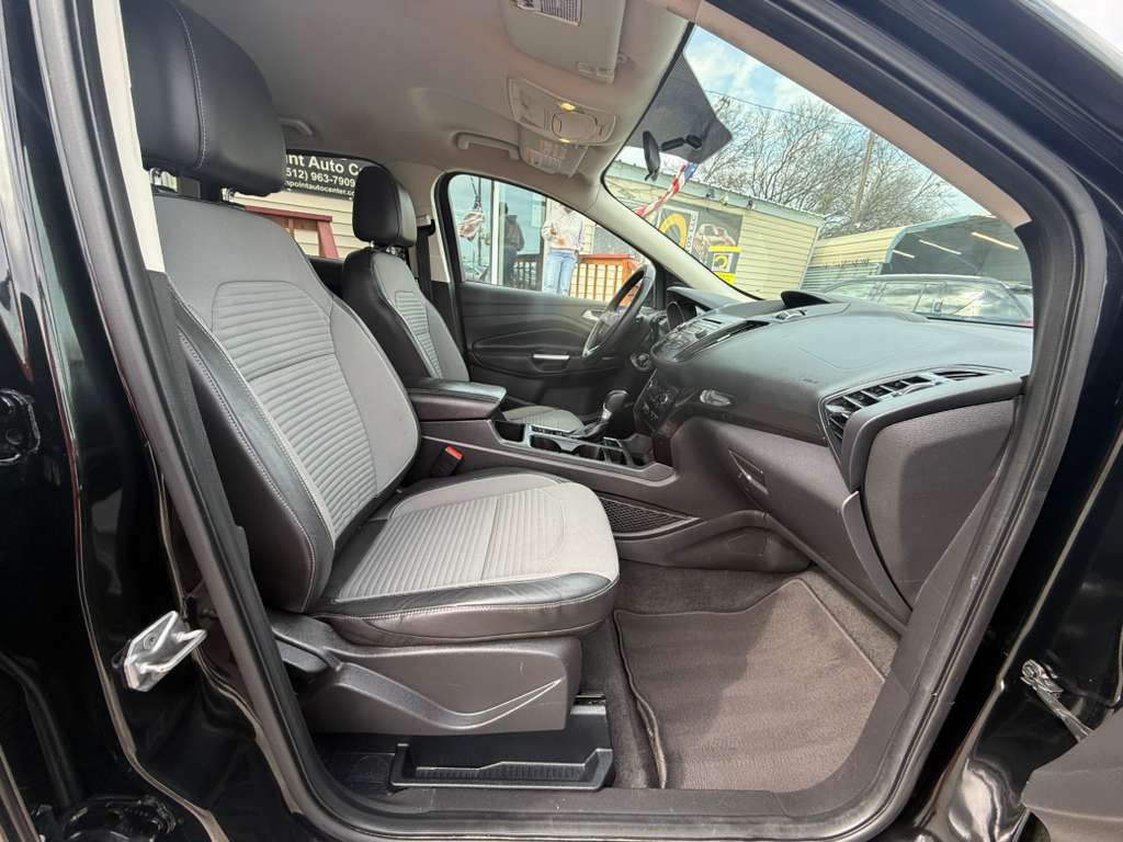 2017 Ford Escape Image 15