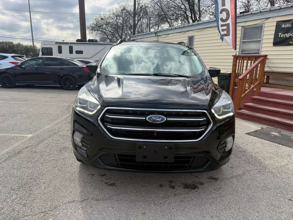 2017 Ford Escape Image 1