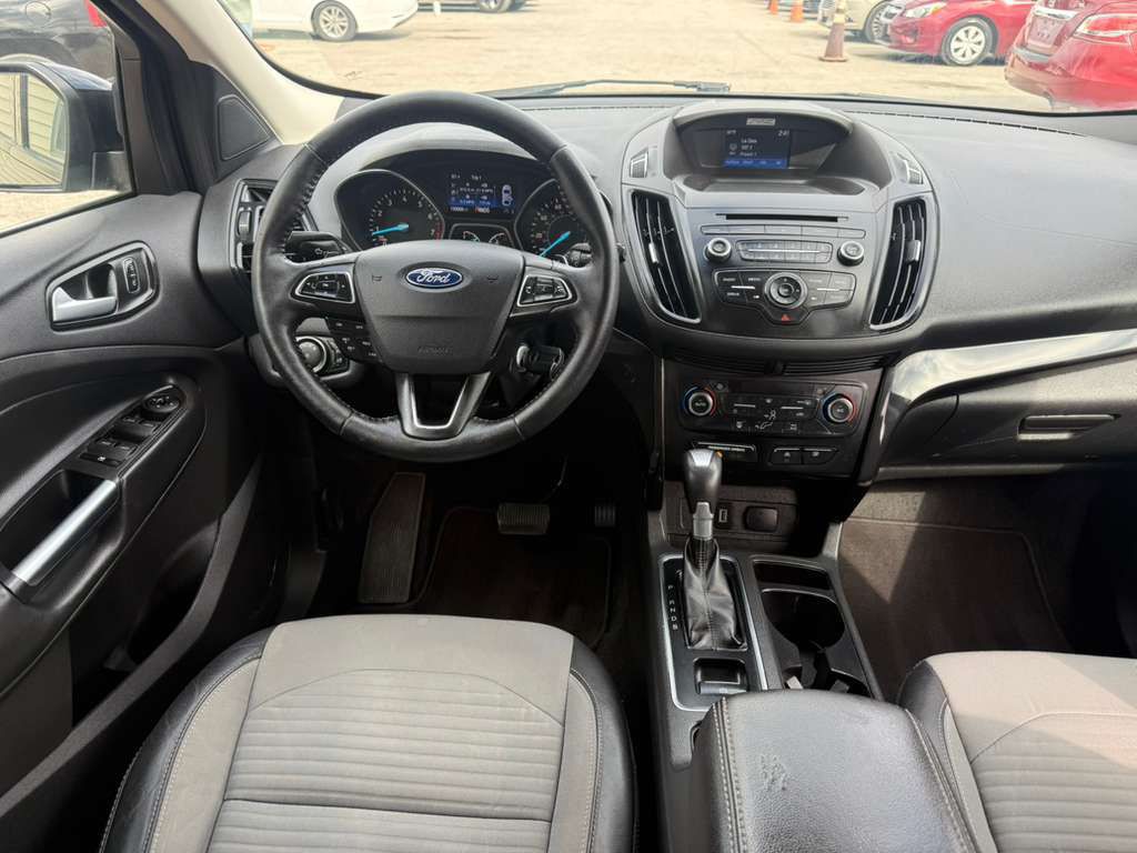 2017 Ford Escape Image 10