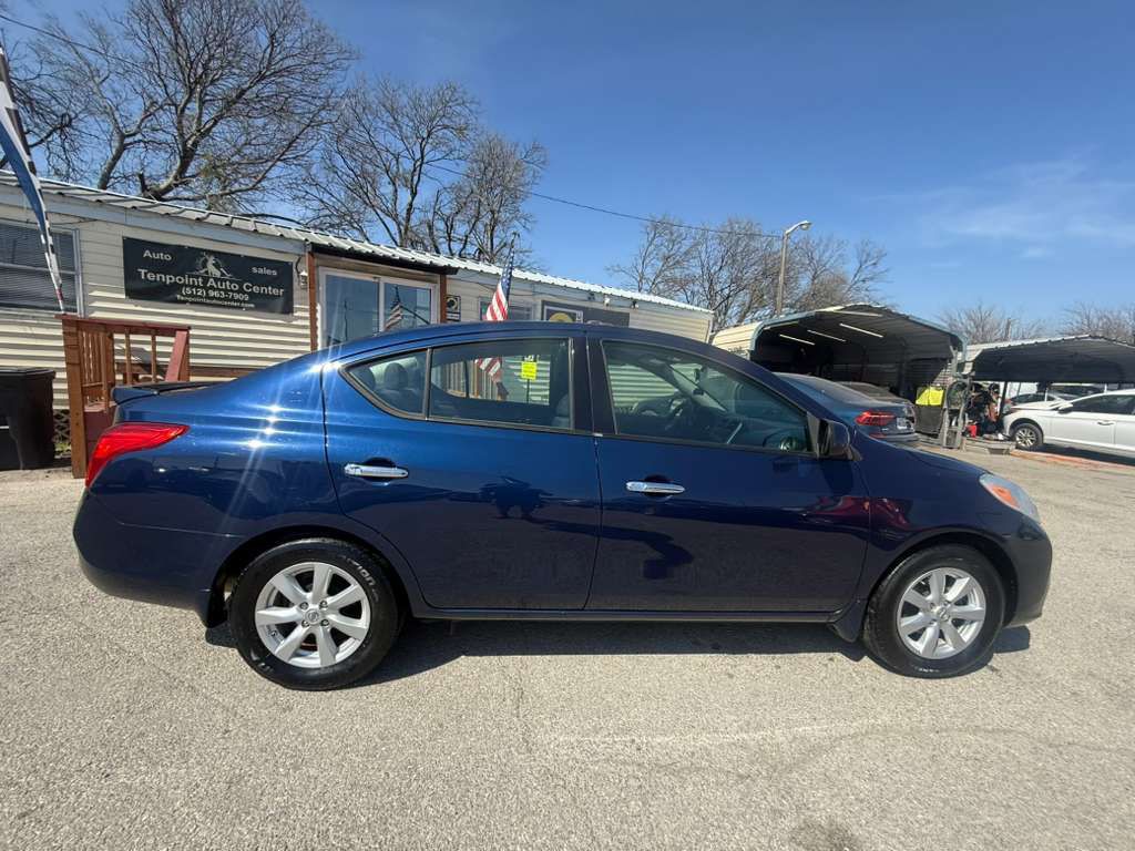 2014 Nissan Versa Image 8