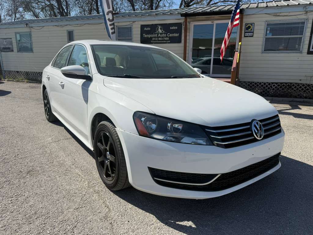 2012 Volkswagen Passat Image 3