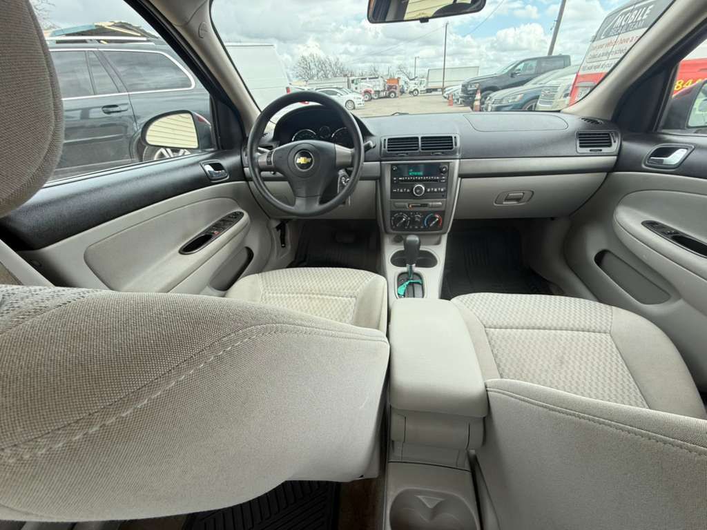2008 Chevrolet Cobalt Image 11