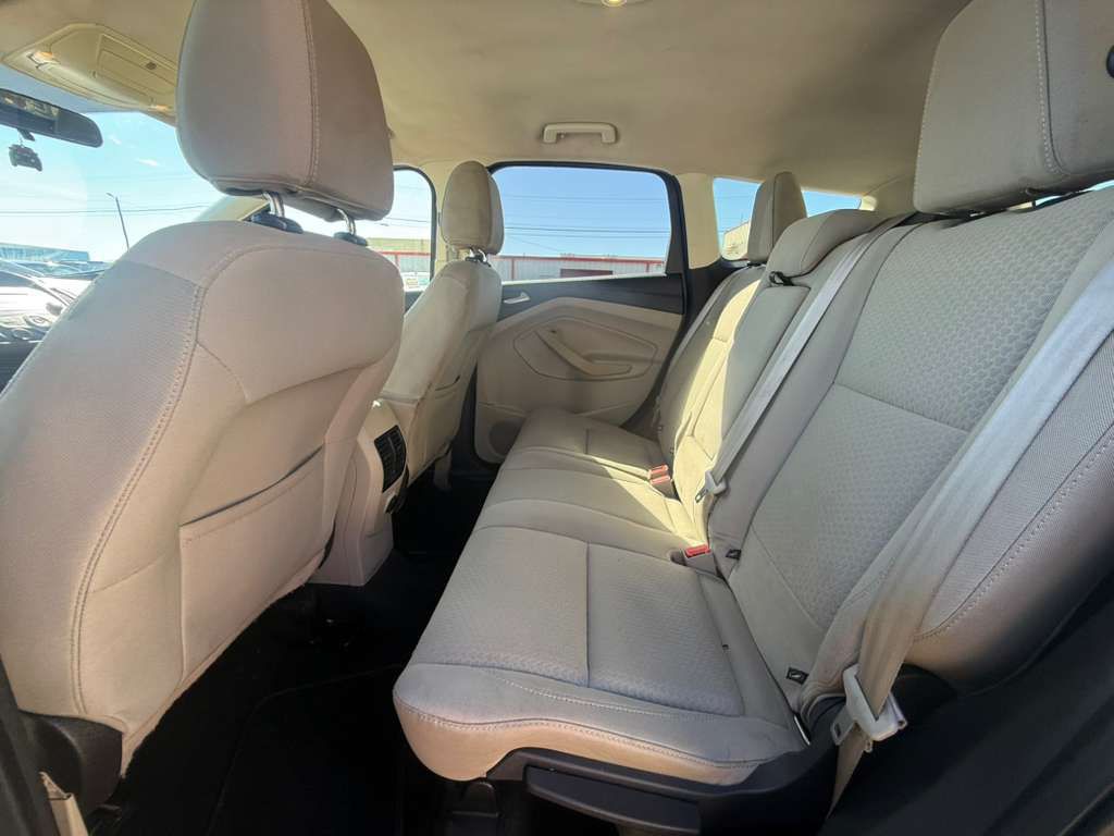 2017 Ford Escape Image 14