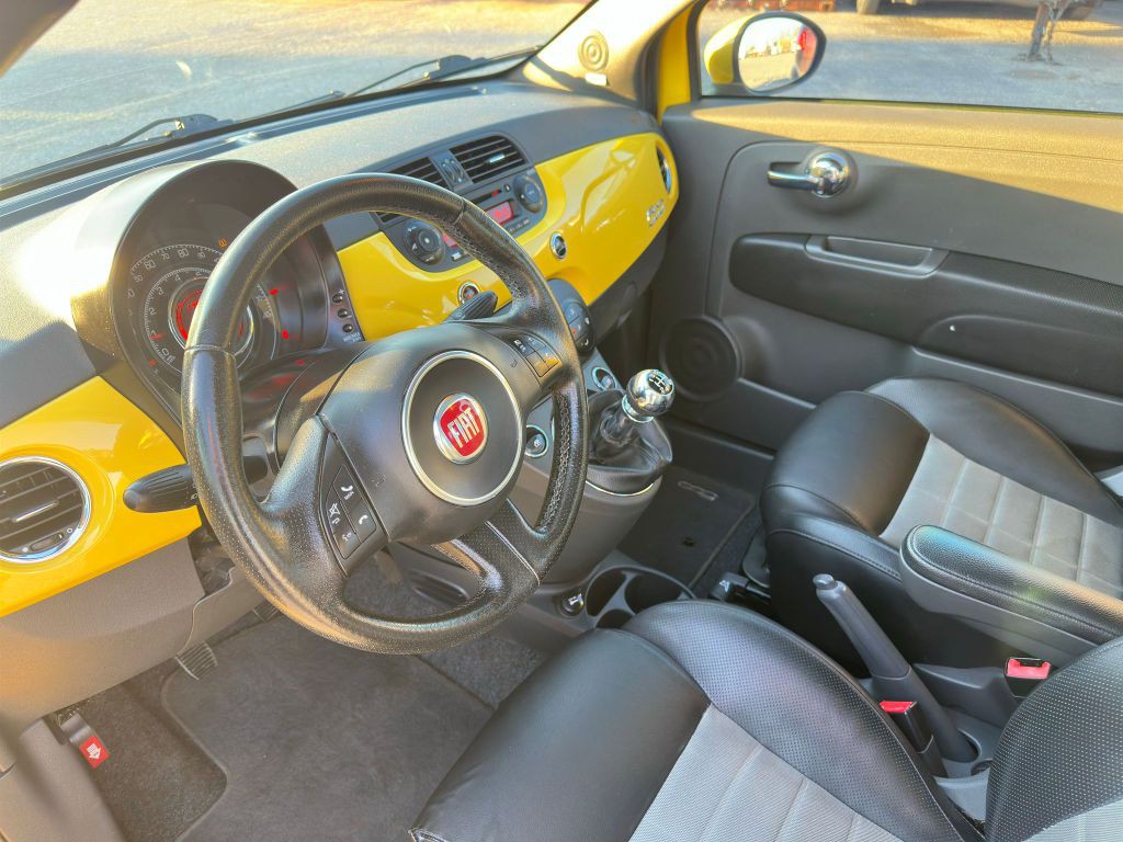 2014 FIAT 500L Image 7