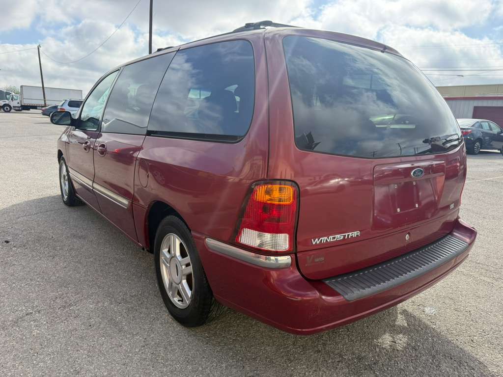 2002 Ford Windstar Image 5