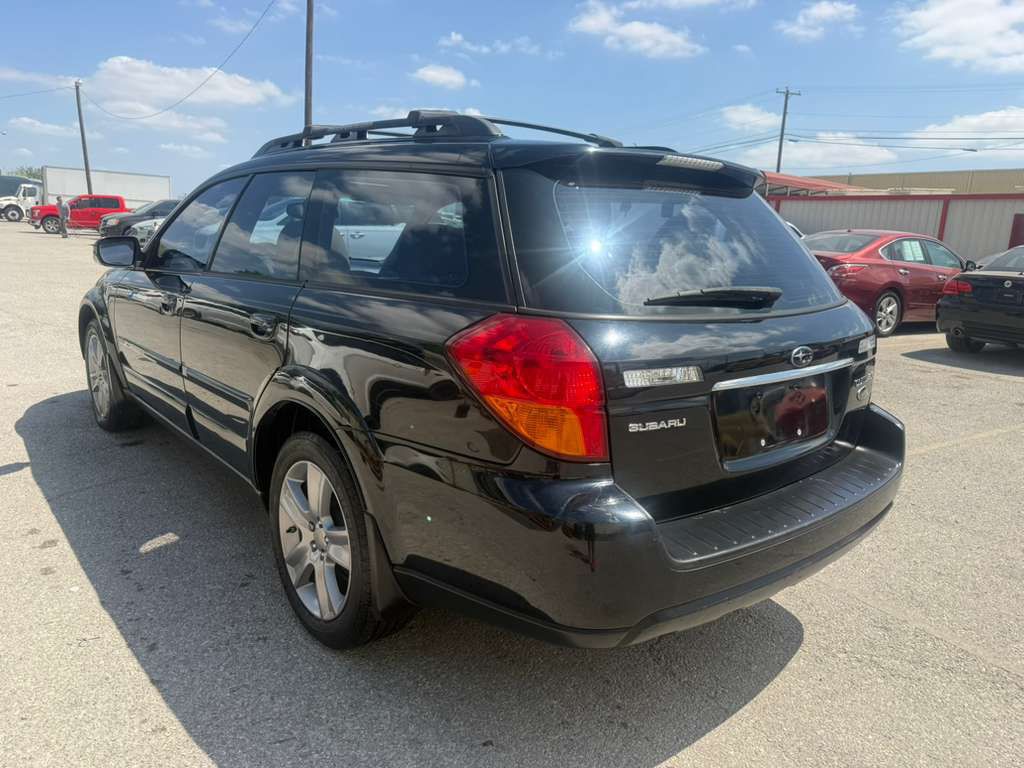 2005 Subaru Outback Image 5