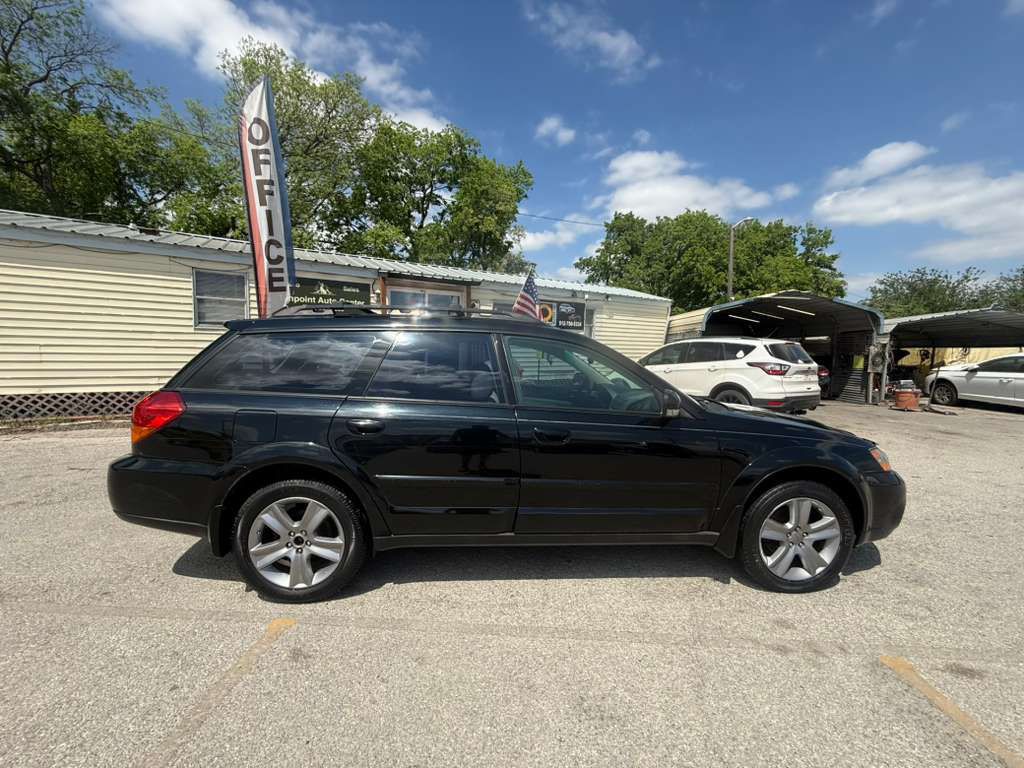 2005 Subaru Outback Image 8