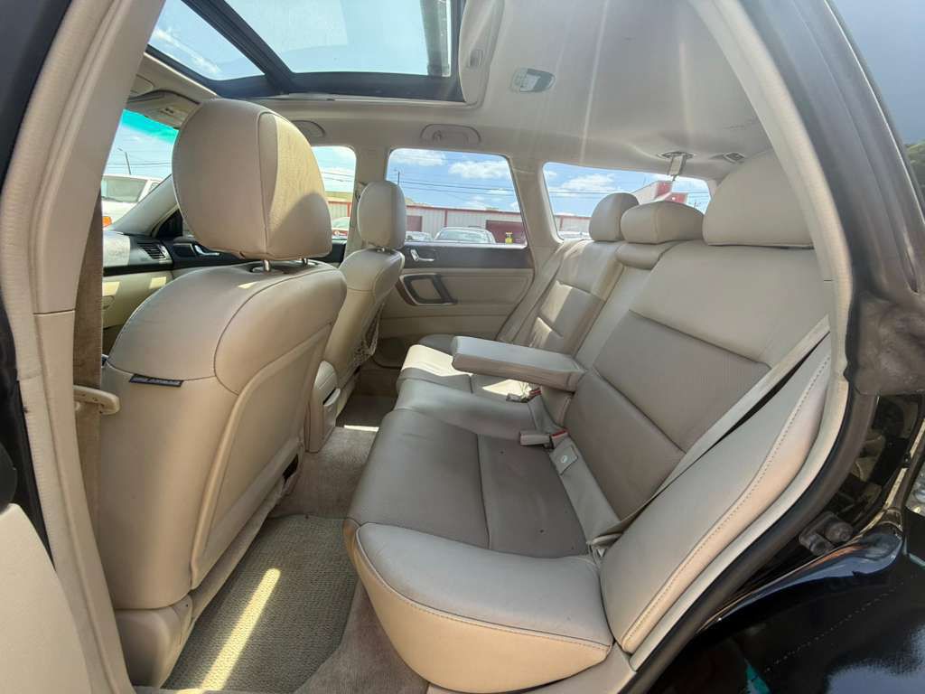 2005 Subaru Outback Image 15