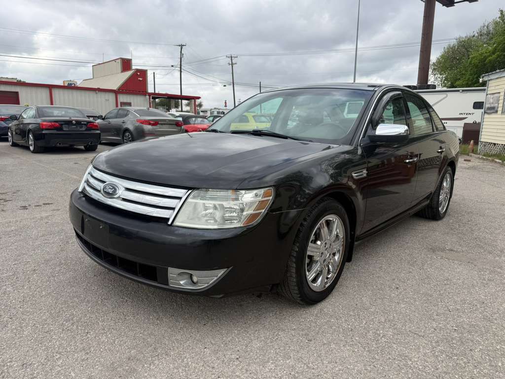 2009 Ford Taurus Image 2
