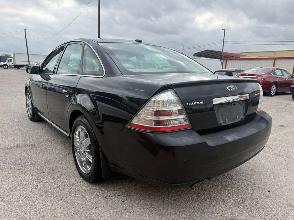 2009 Ford Taurus Image 6