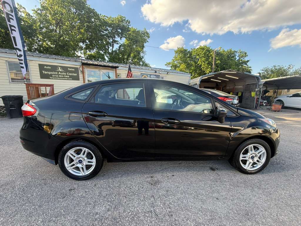 2018 Ford Fiesta Image 7