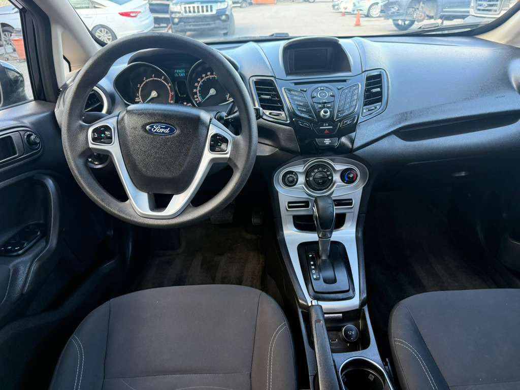 2018 Ford Fiesta Image 10