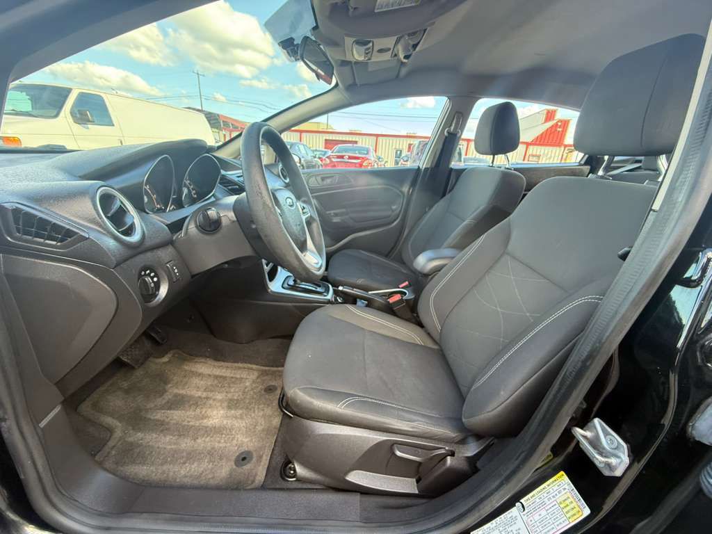2018 Ford Fiesta Image 13