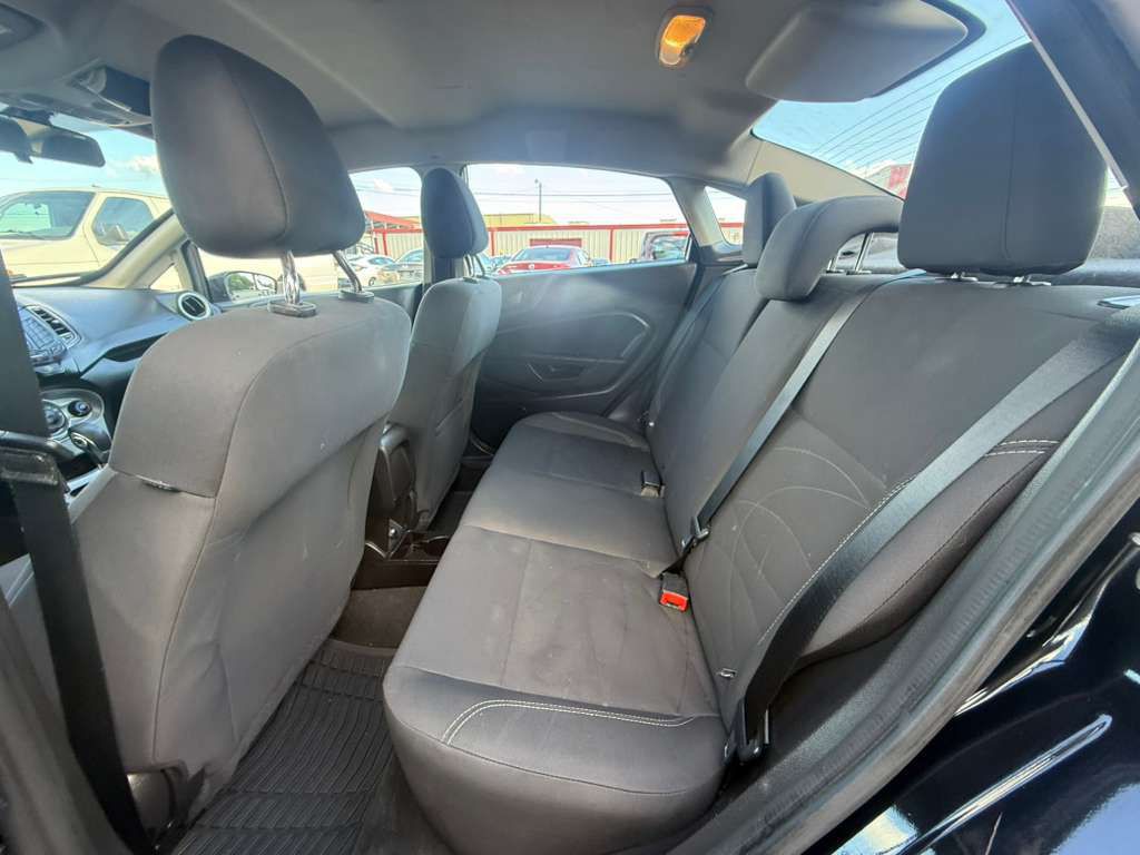 2018 Ford Fiesta Image 15