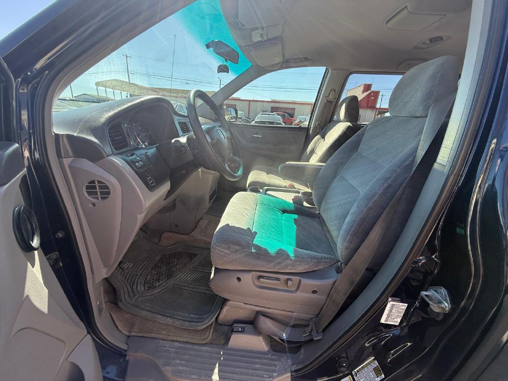 2004 Honda Odyssey Image 12