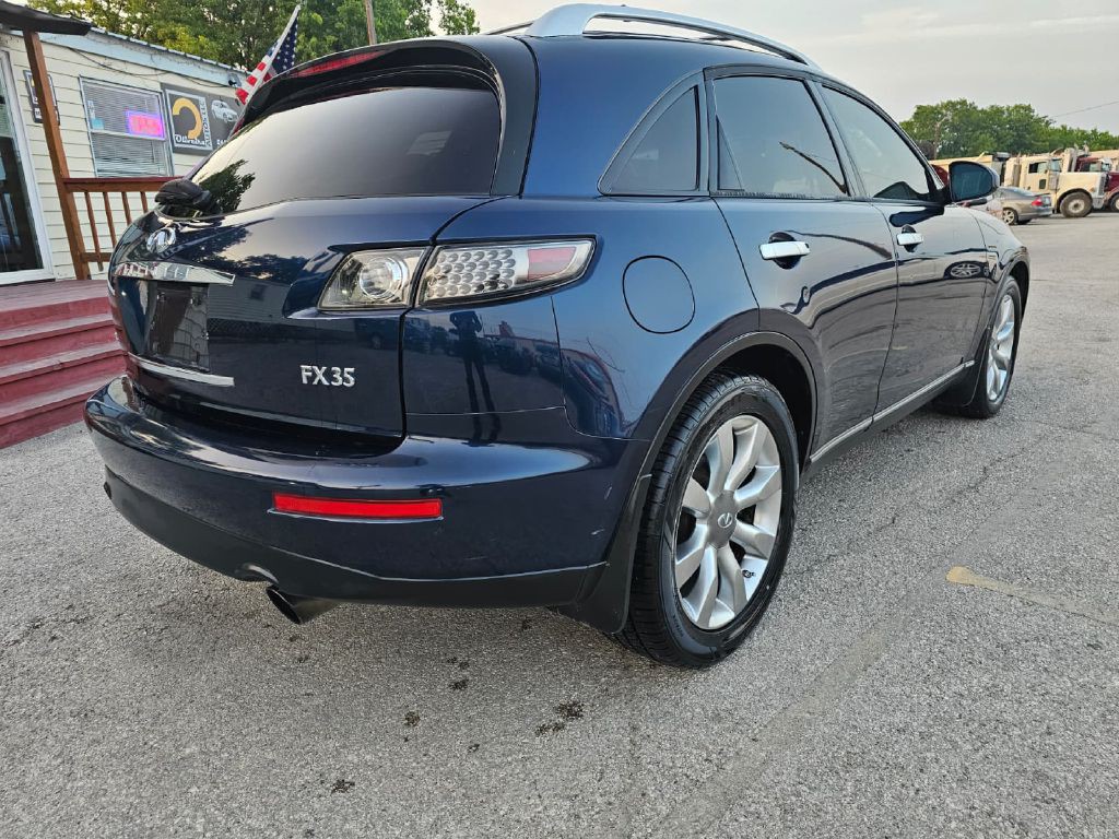 2005 INFINITI FX35 Image 6