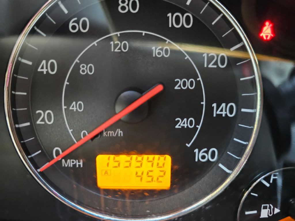 2005 INFINITI FX35 Image 7