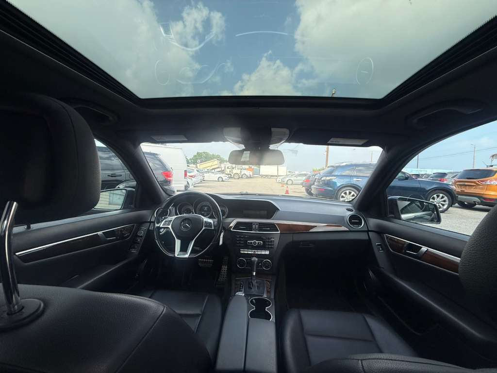 2014 Mercedes-Benz C-Class Image 13