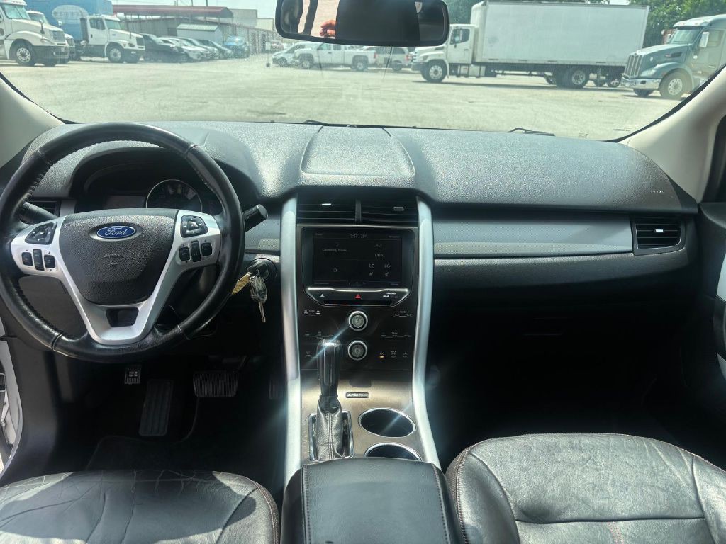 2012 Ford Edge Image 11