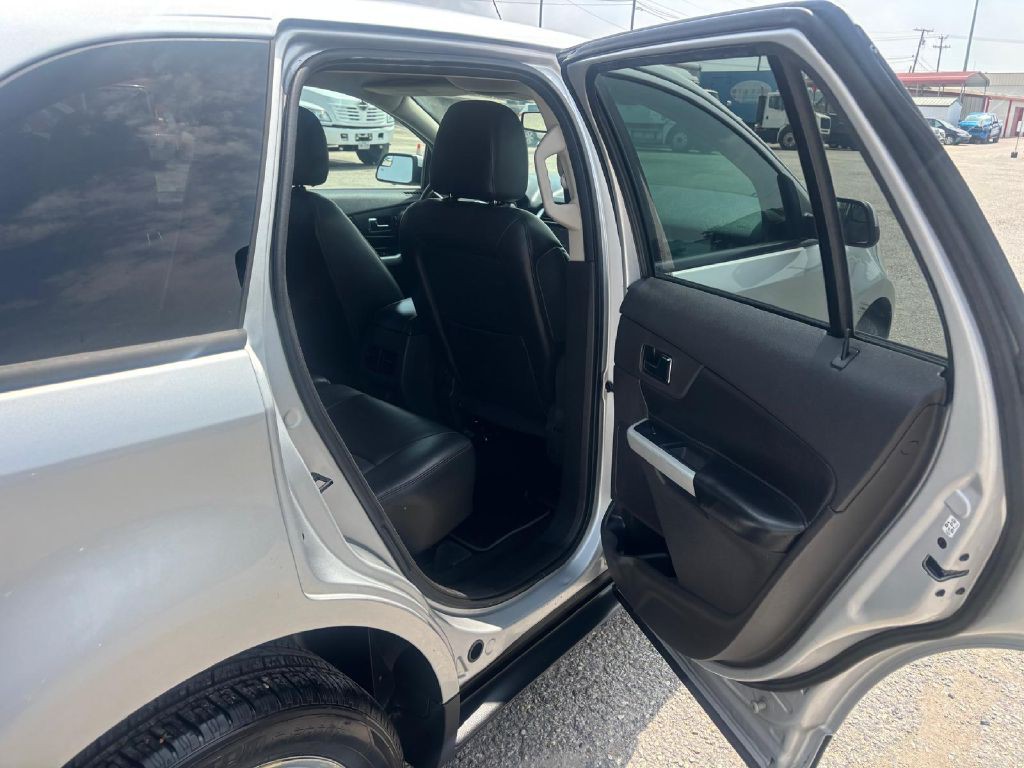 2012 Ford Edge Image 13