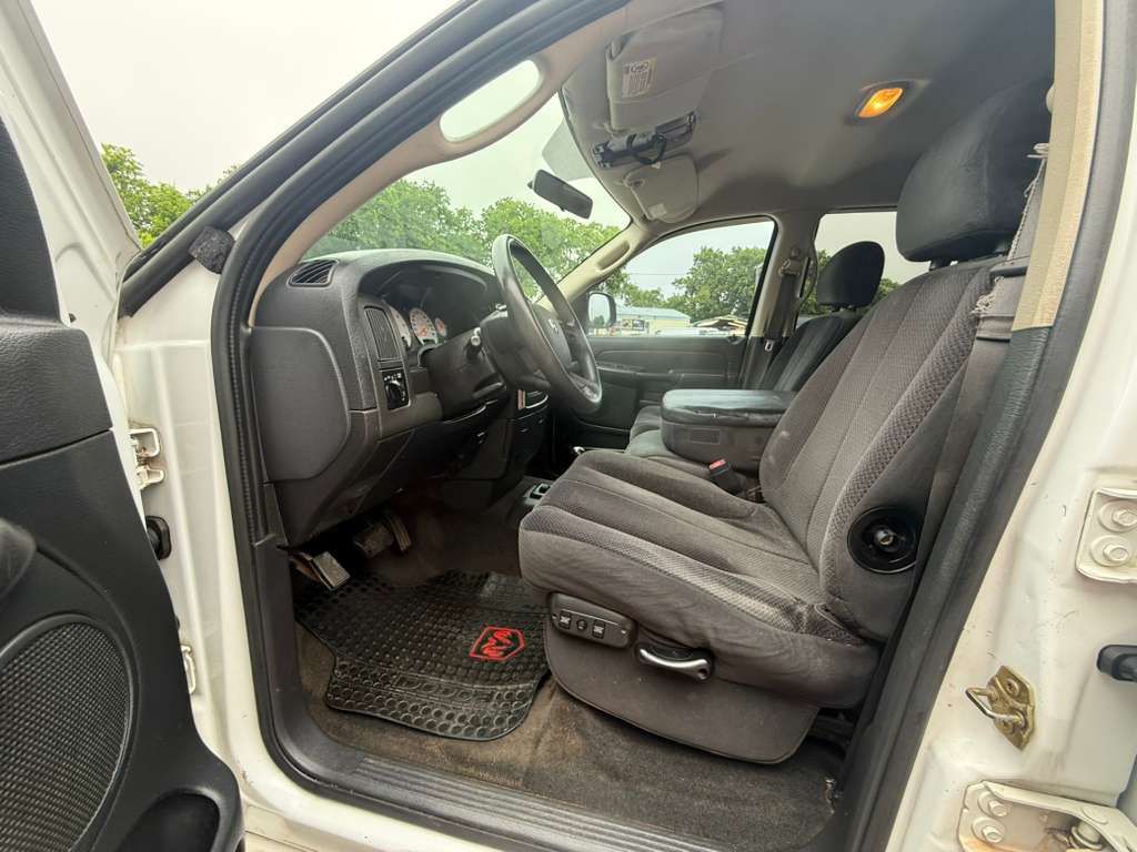 2005 Dodge Ram 1500 Image 17