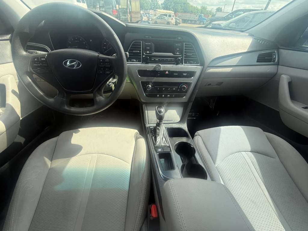 2015 Hyundai Sonata Image 14