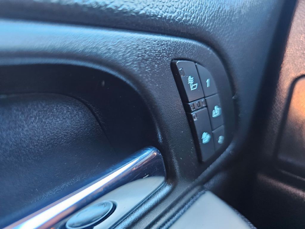 2012 GMC Sierra Image 11