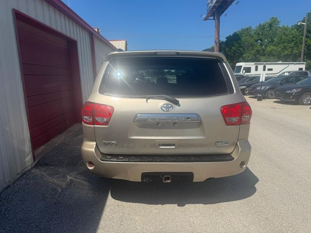 2008 Toyota Sequoia Image 3