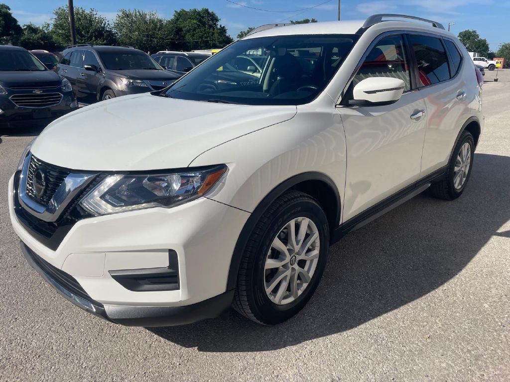 2018 Nissan Rogue Image 3
