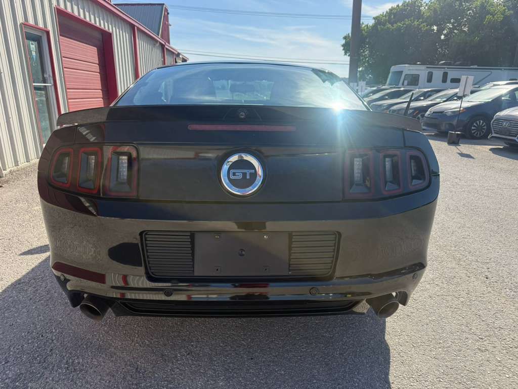 2014 Ford Mustang Image 8