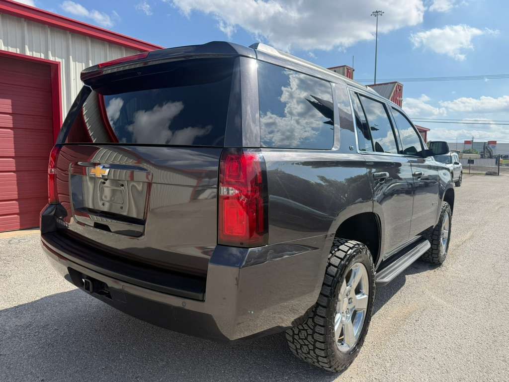 2017 Chevrolet Tahoe Image 6