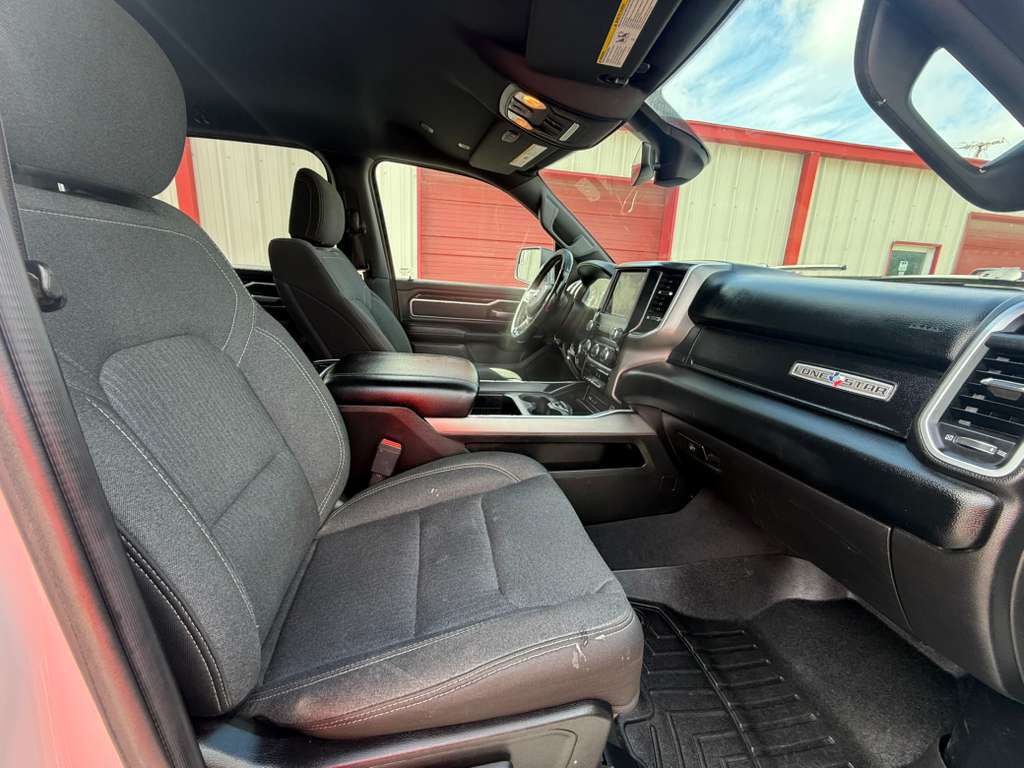 2019 RAM 1500 Image 16