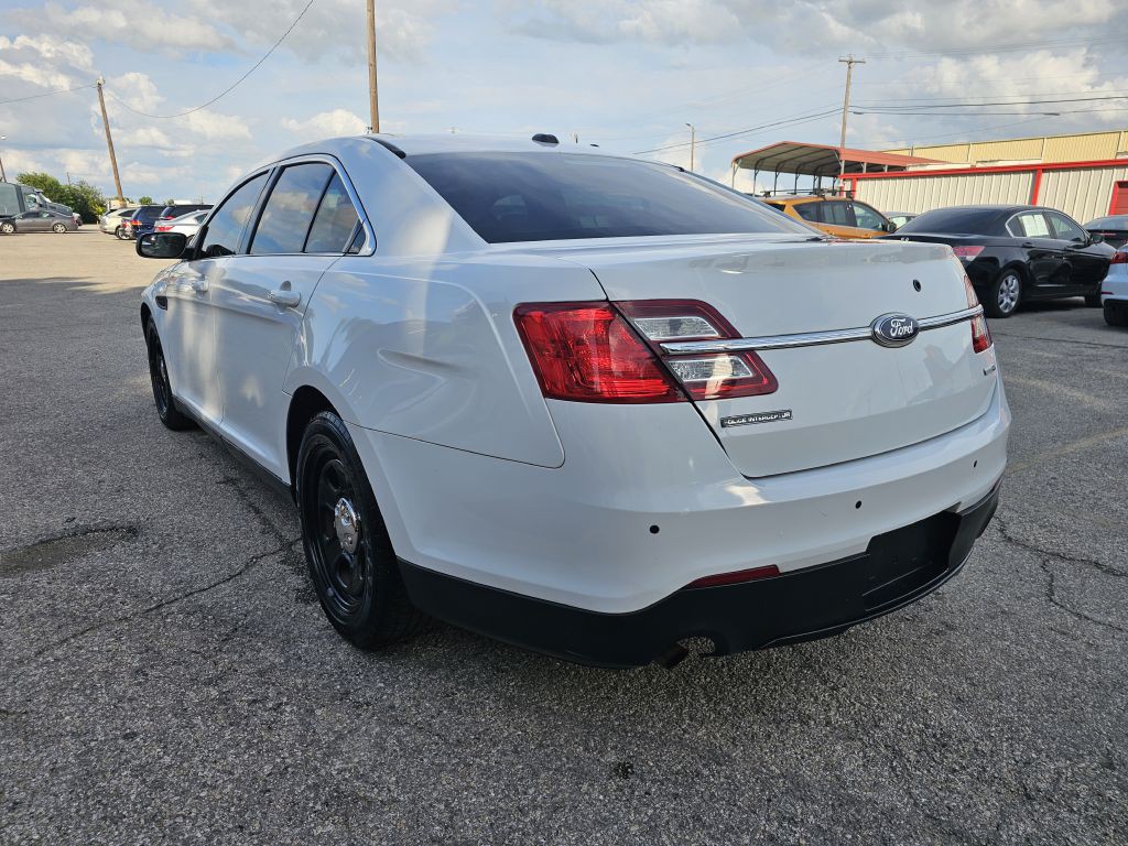 2015 Ford Taurus Image 4