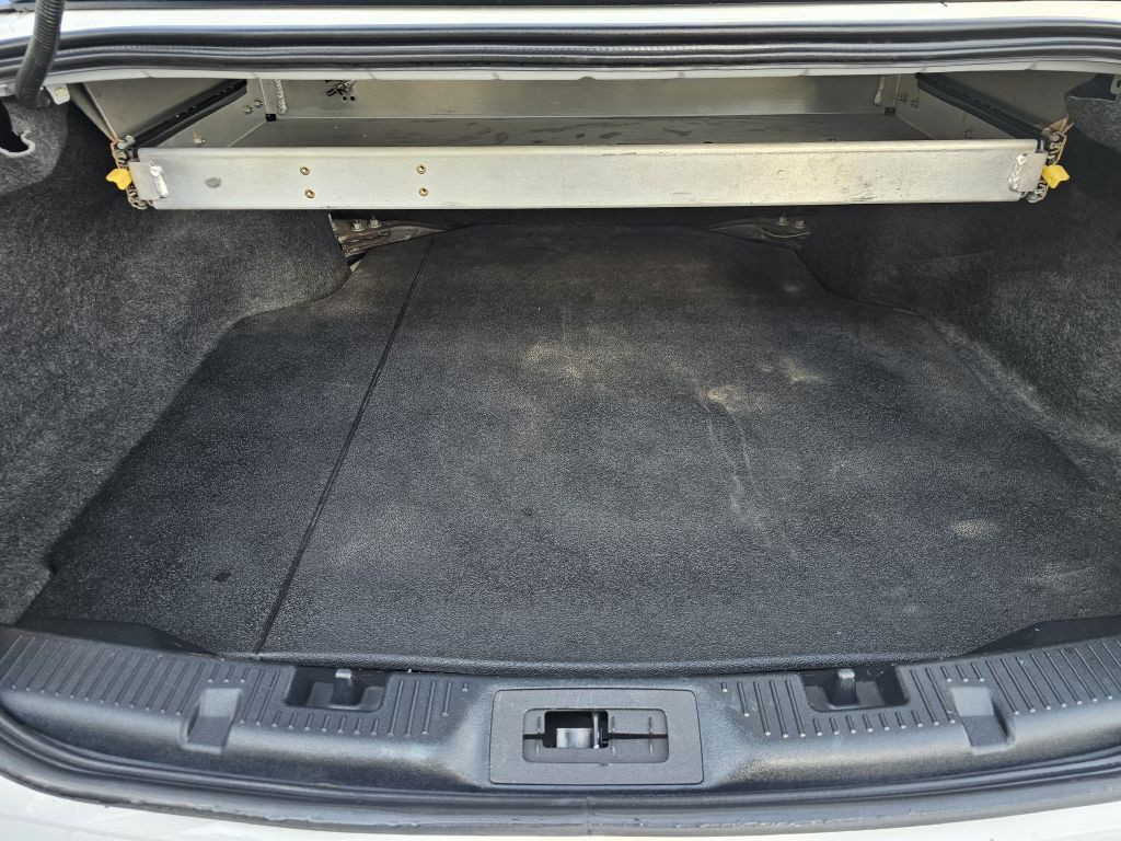 2015 Ford Taurus Image 15