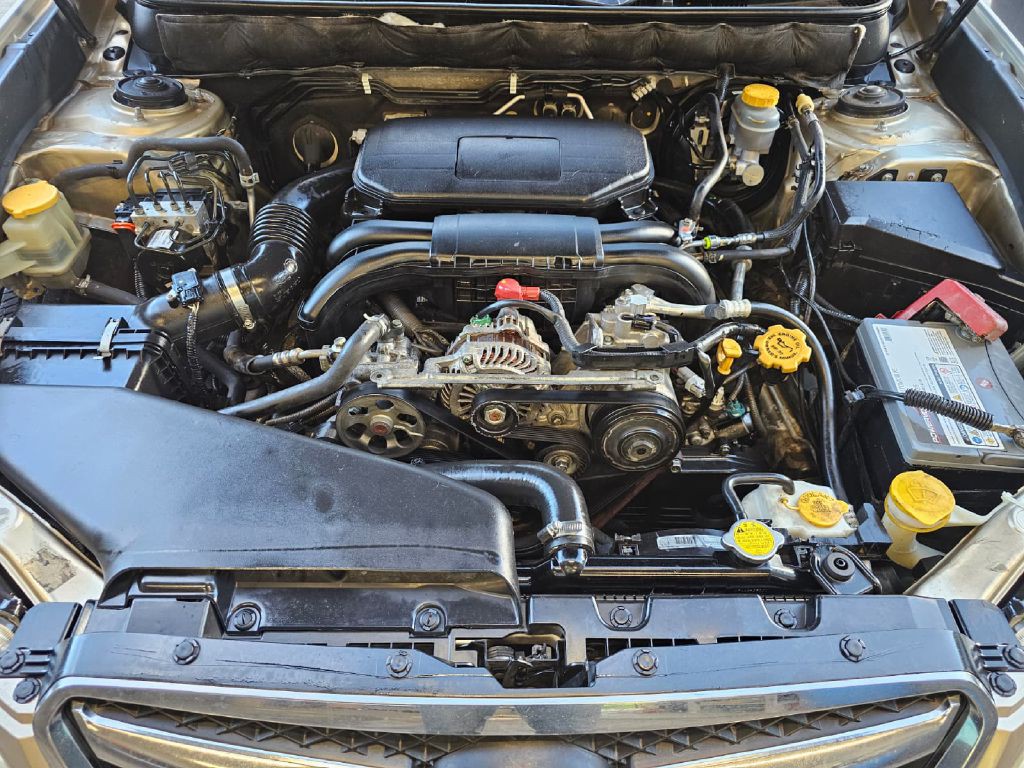 2010 Subaru Legacy Image 18