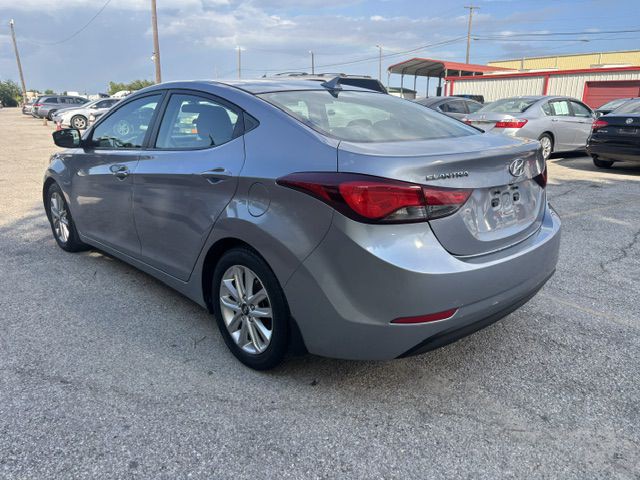 2015 Hyundai Elantra Image 5
