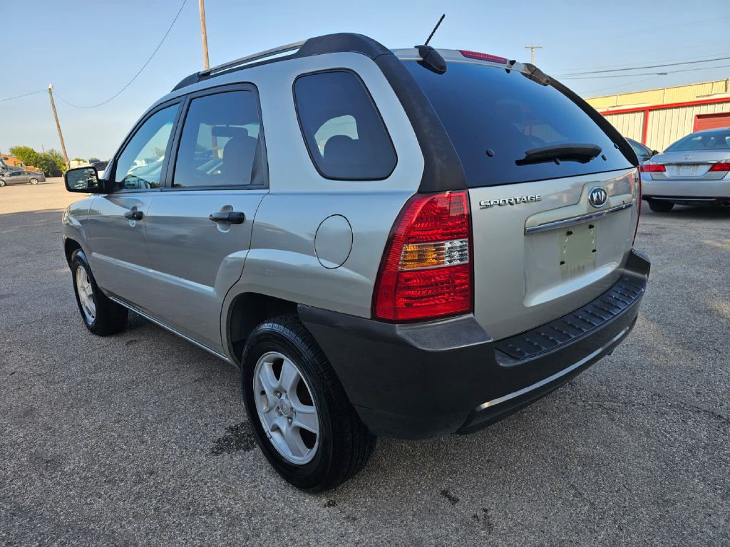 2007 Kia Sportage Image 7
