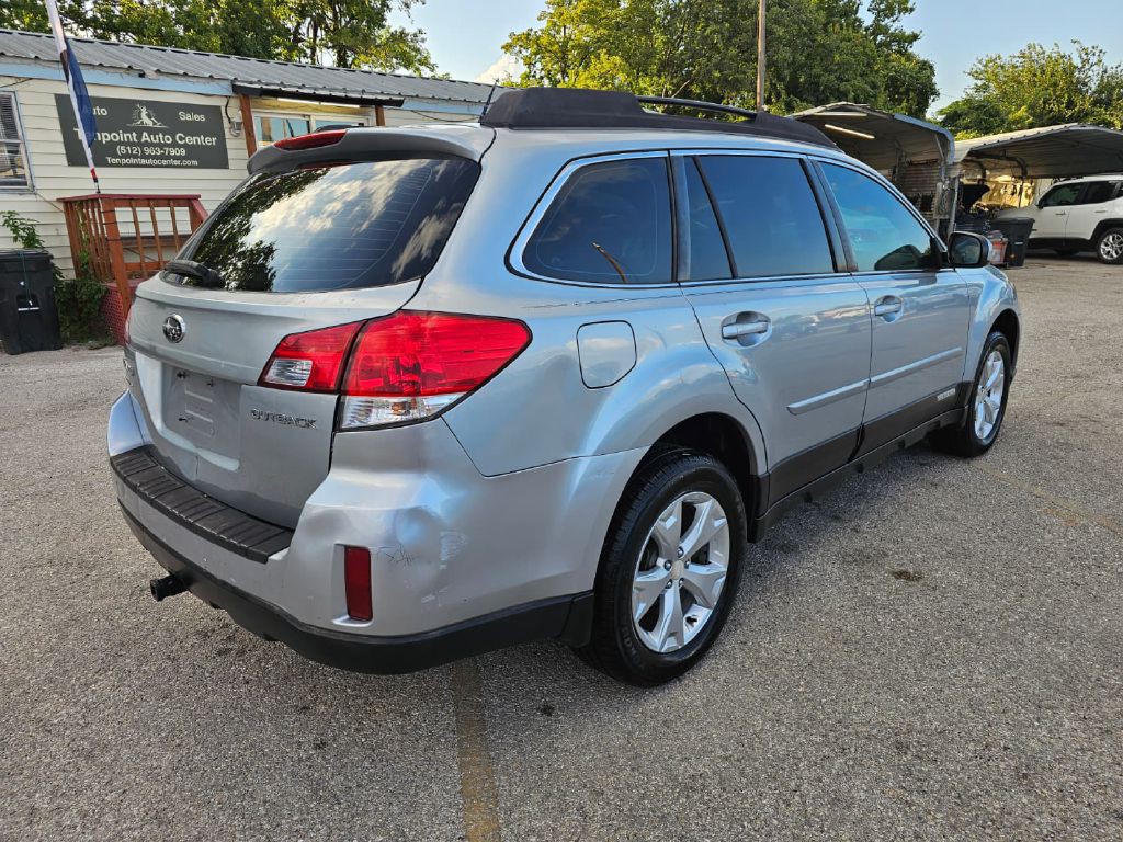 2012 Subaru Outback Image 6