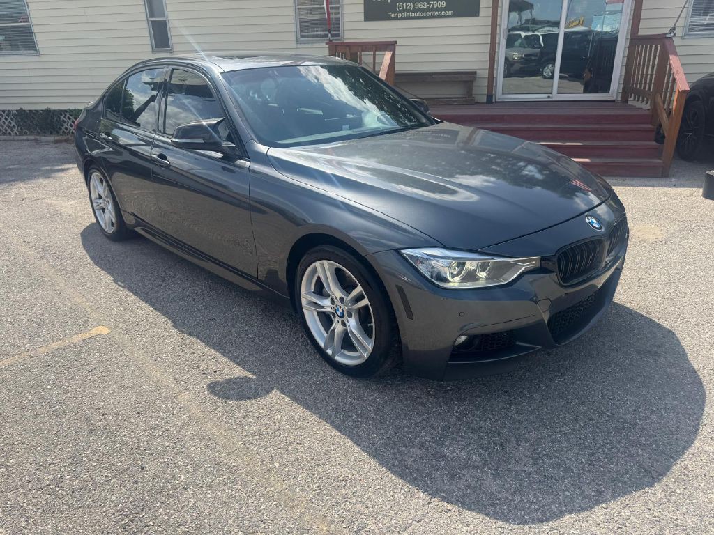 2015 BMW 3 Series Image 2
