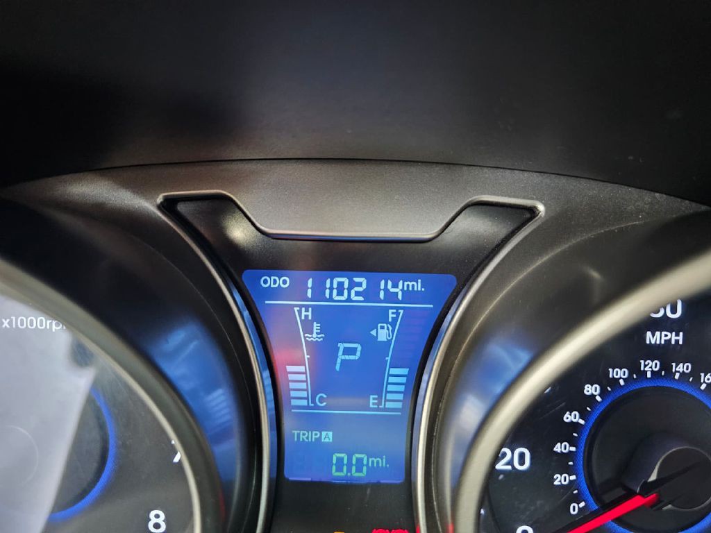 2016 Hyundai Veloster Image 7