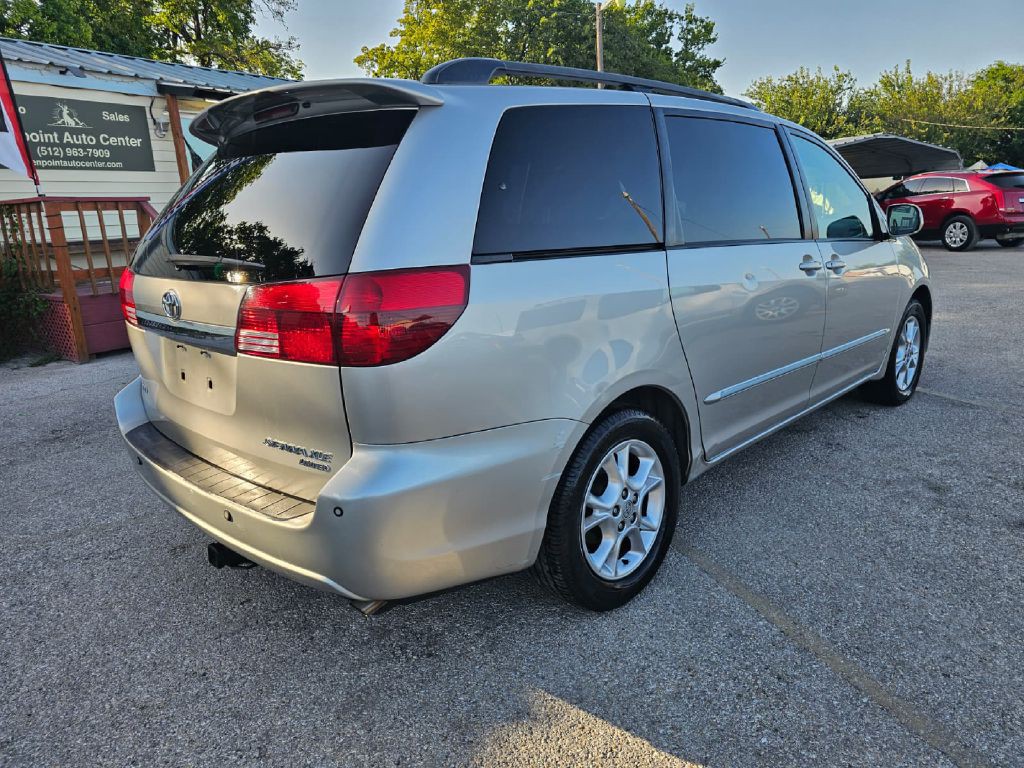2005 Toyota Sienna Image 6